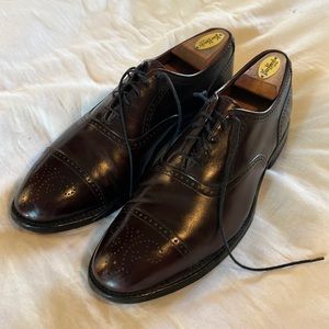 Mens Allen Edmonds shoes, with trees.